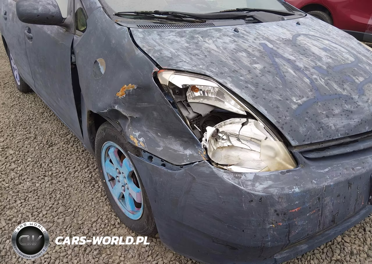 2004 Toyota Prius VIN:JTDKB20U340090915 - 6