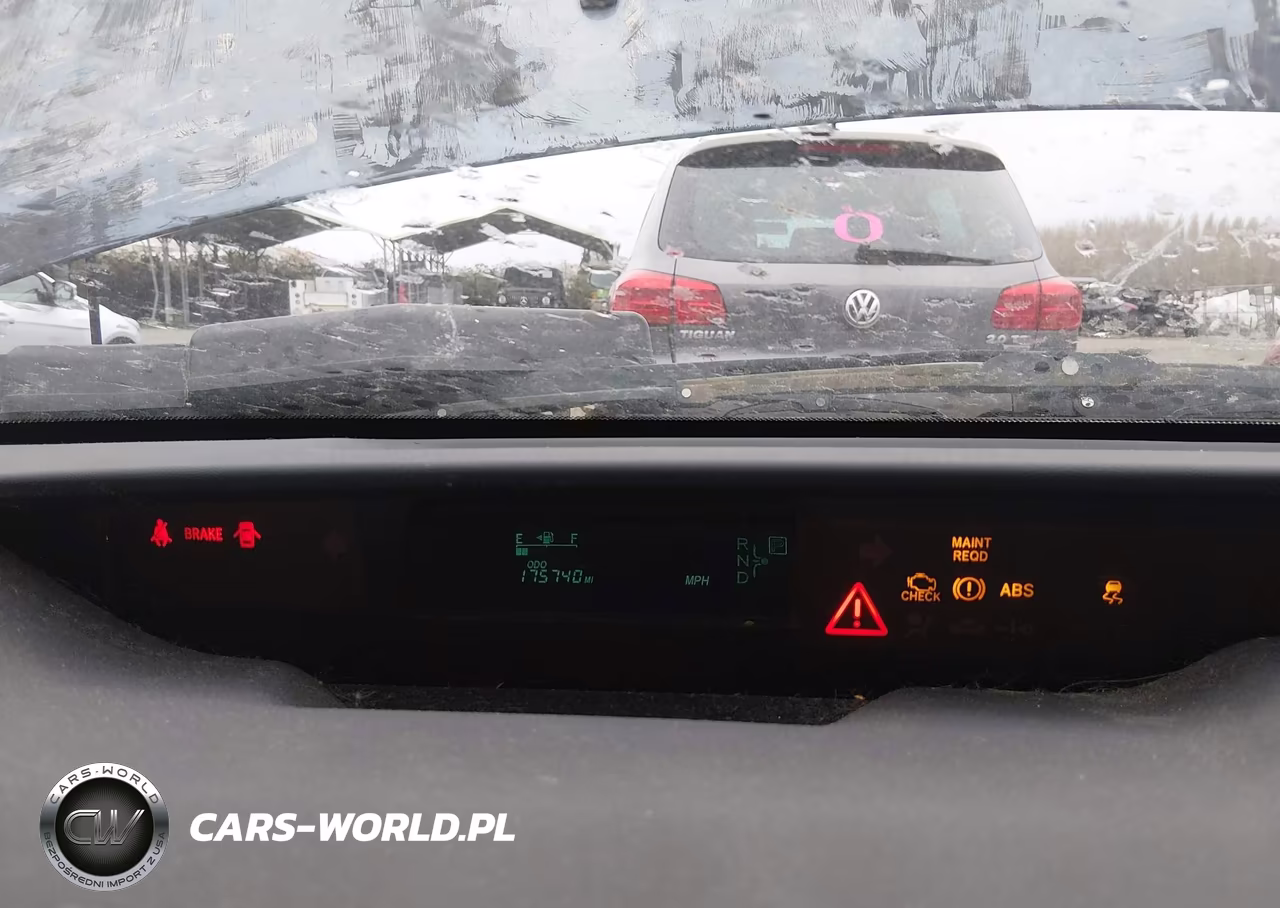 2004 Toyota Prius VIN:JTDKB20U340090915 - 7