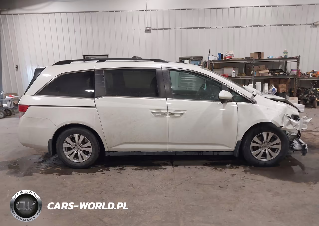 2015 Honda Odyssey Ex-L VIN:5FNRL5H65FB032716 - 13