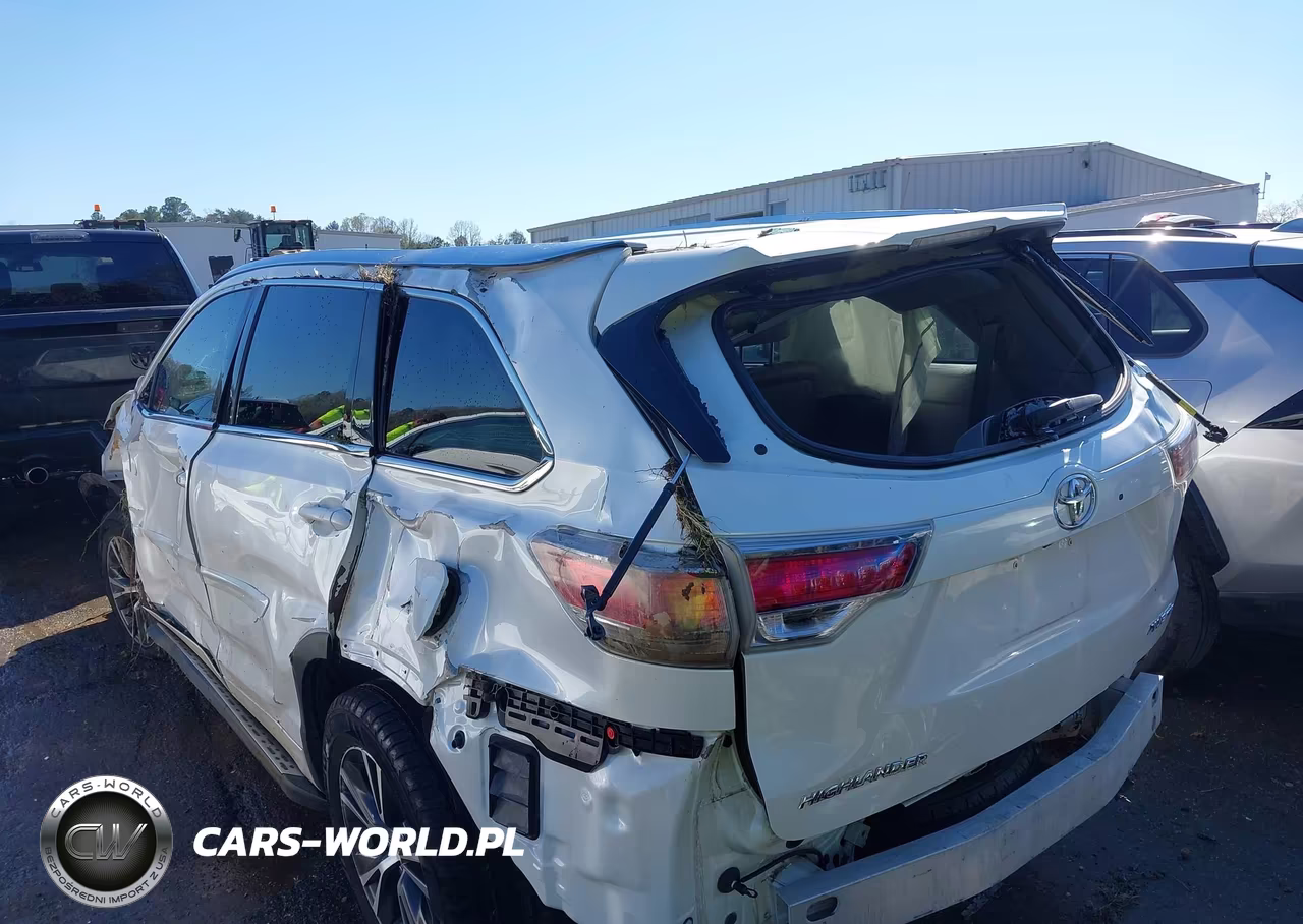 2016 Toyota Highlander Xle V6 VIN:5TDJKRFH2GS247950 - 13