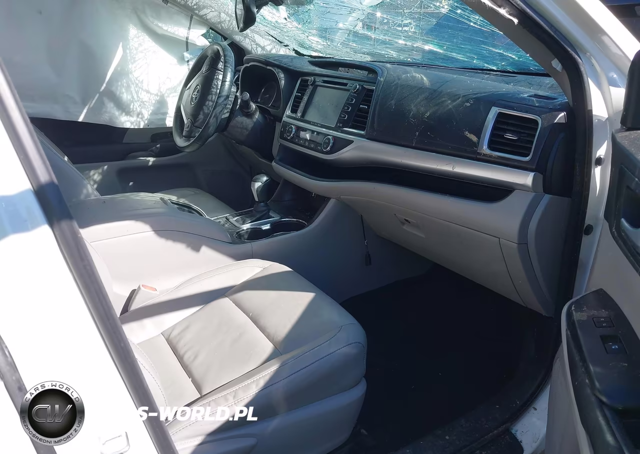 2016 Toyota Highlander Xle V6 VIN:5TDJKRFH2GS247950 - 5