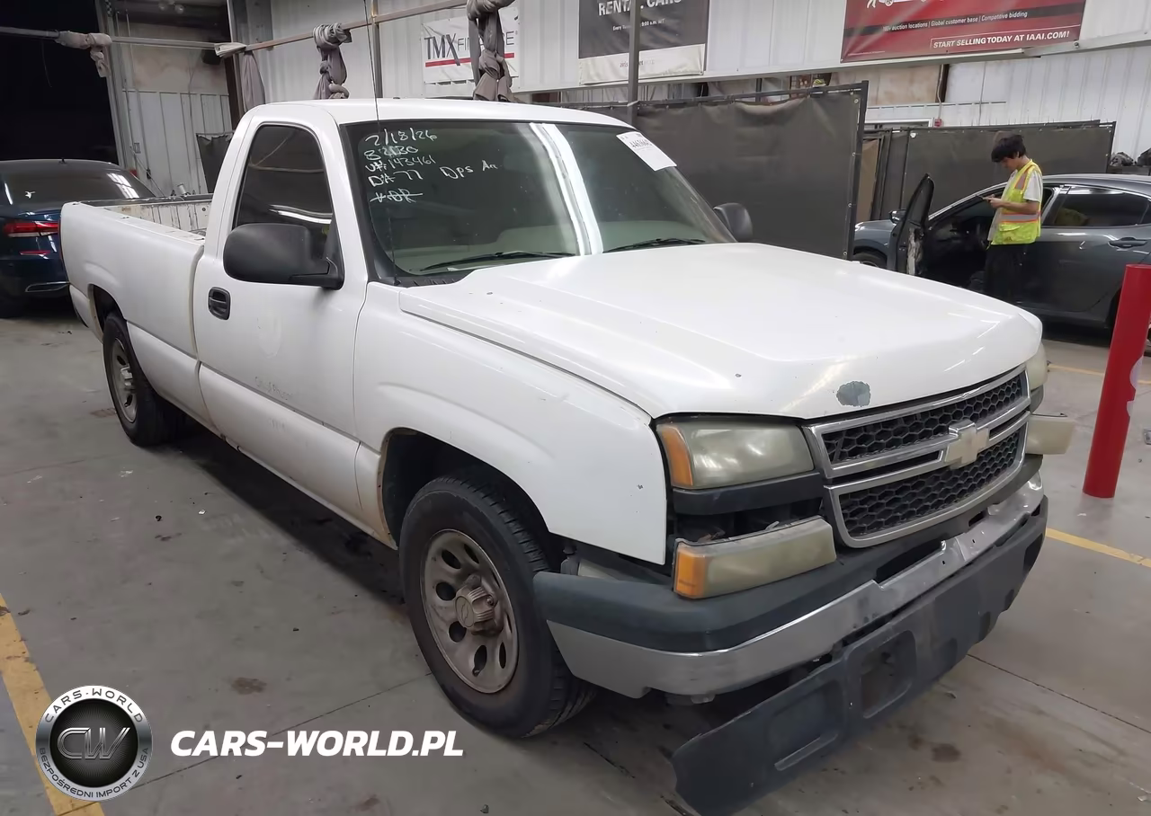 2007 Chevrolet Silverado 1500 Classic Work Truck VIN:1GCEC14Z27E143461 - 1
