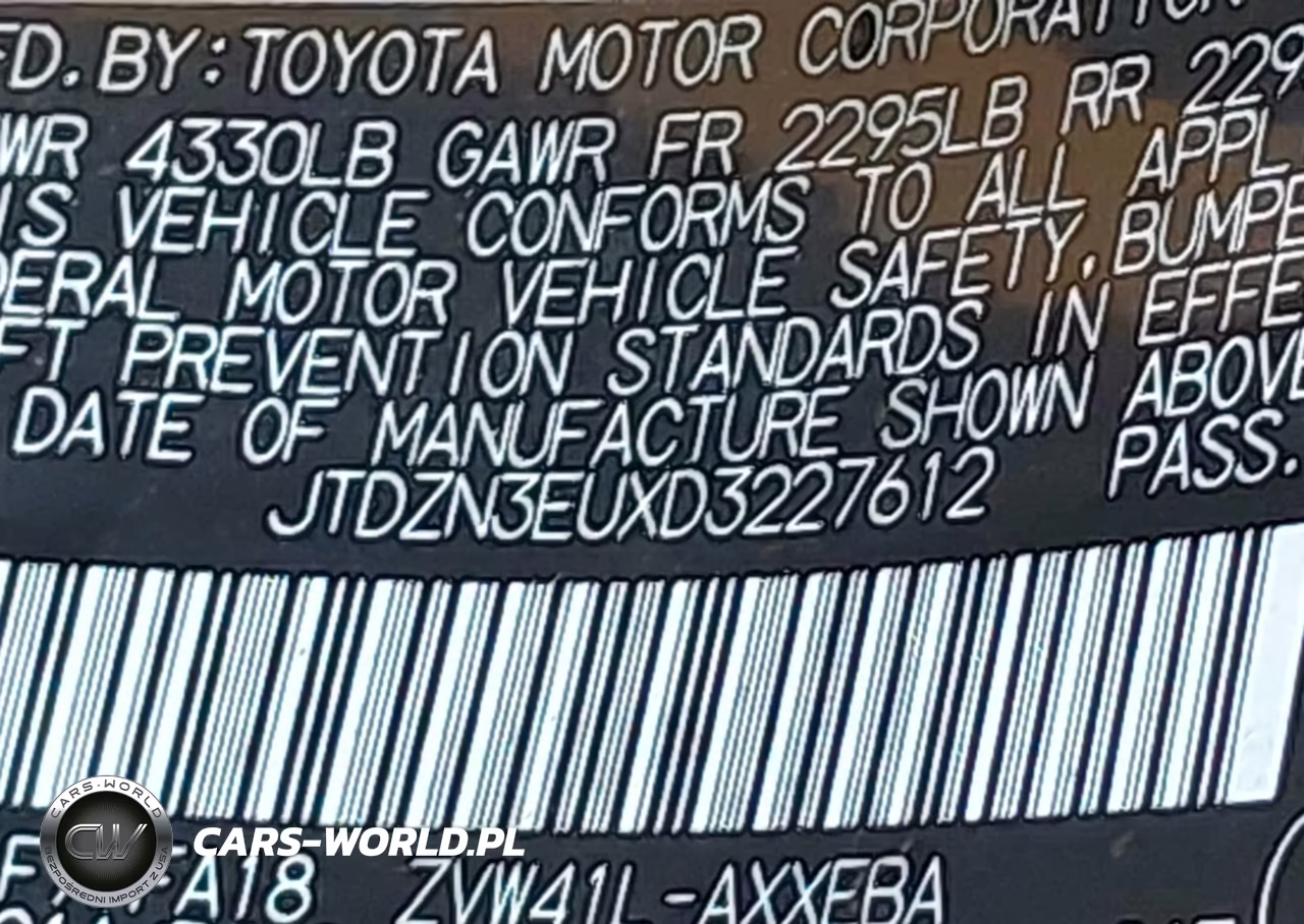 2013 Toyota Prius V Two VIN:JTDZN3EUXD3227612 - 9