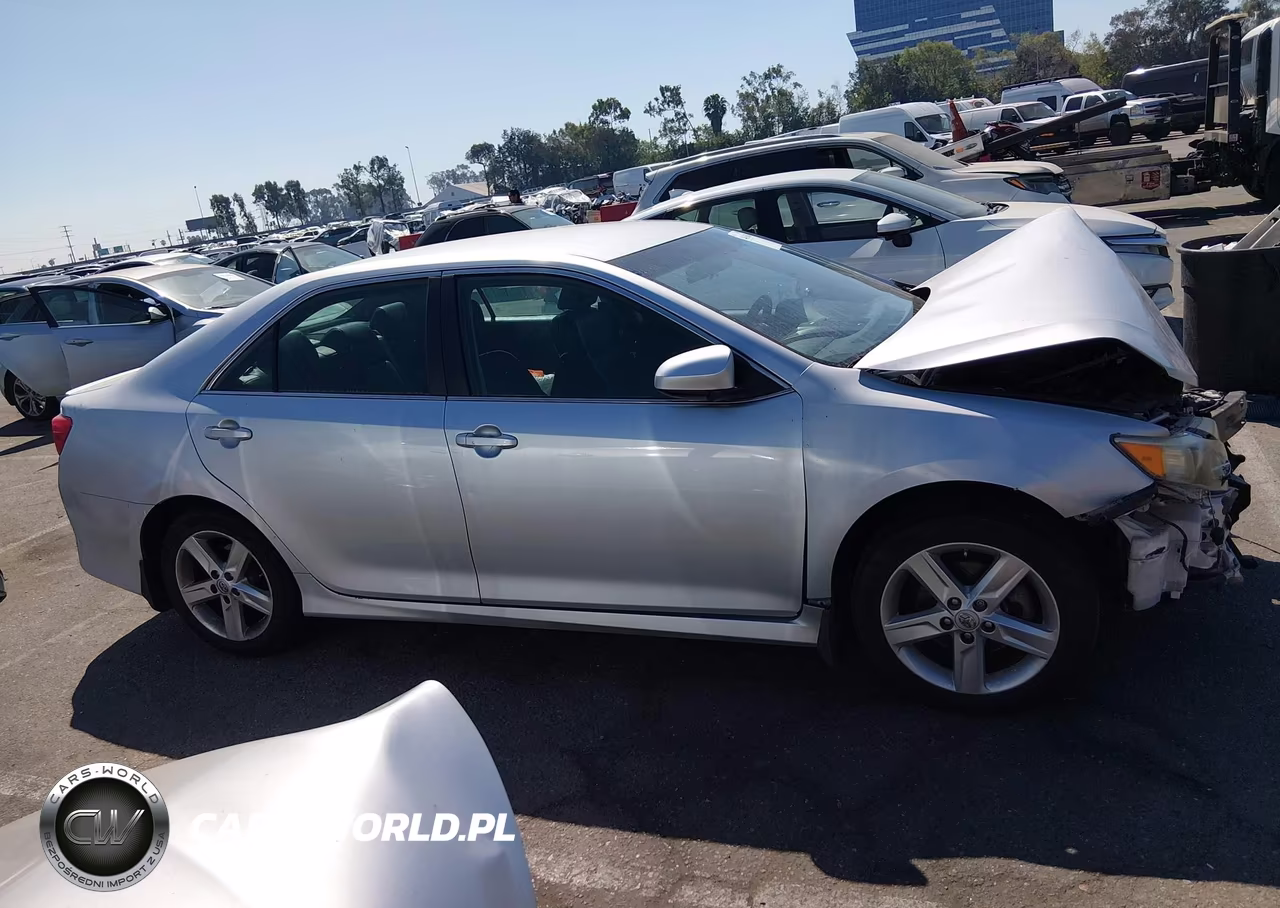 2014 Toyota Camry Se VIN:4T1BF1FK9EU346744 - 14