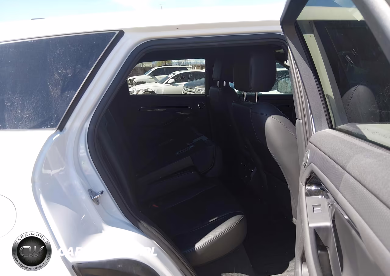 2020 Land Rover Range Rover Evoque S VIN:SALZJ2FX6LH077006 - 8