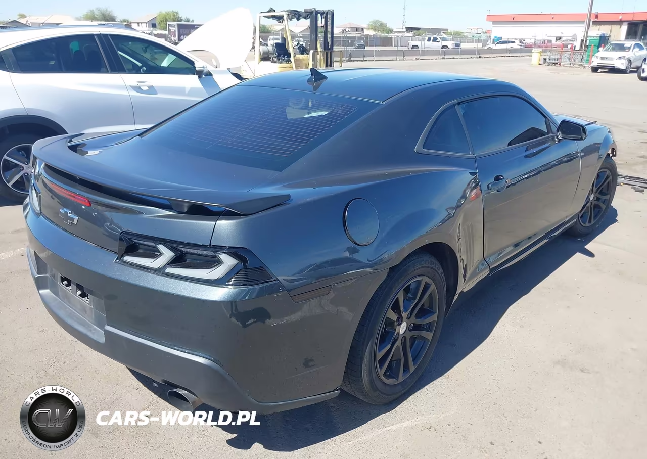 2015 Chevrolet Camaro 2Ls VIN:2G1FB1E35F9304669 - 4