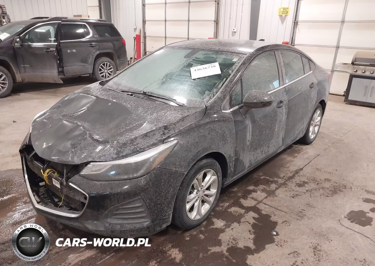 2019 Chevrolet Cruze Lt VIN:1G1BE5SM1K7145252 - 2
