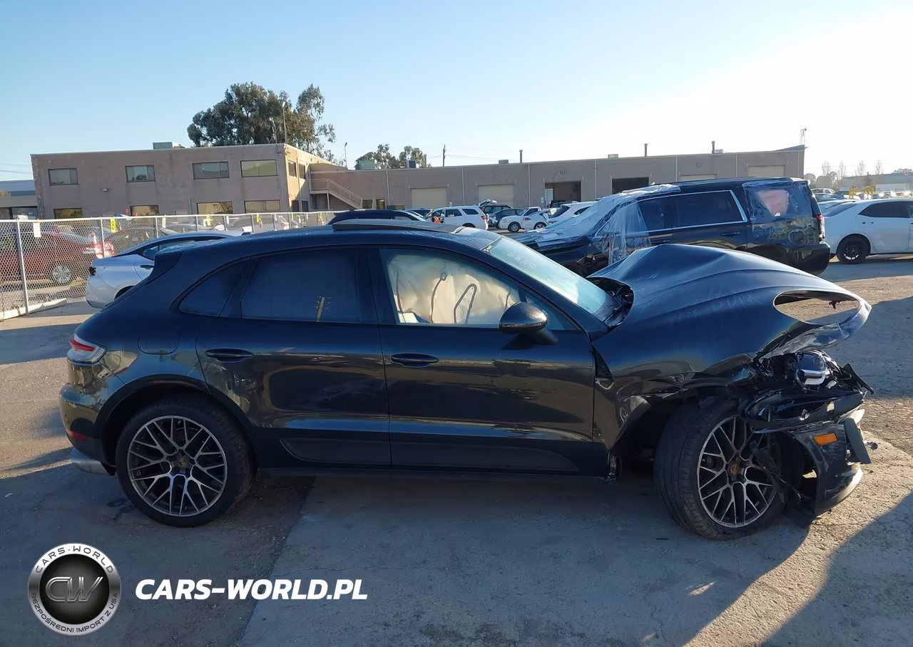 2020 Porsche Macan VIN:WP1AA2A59LLB14118 - 13