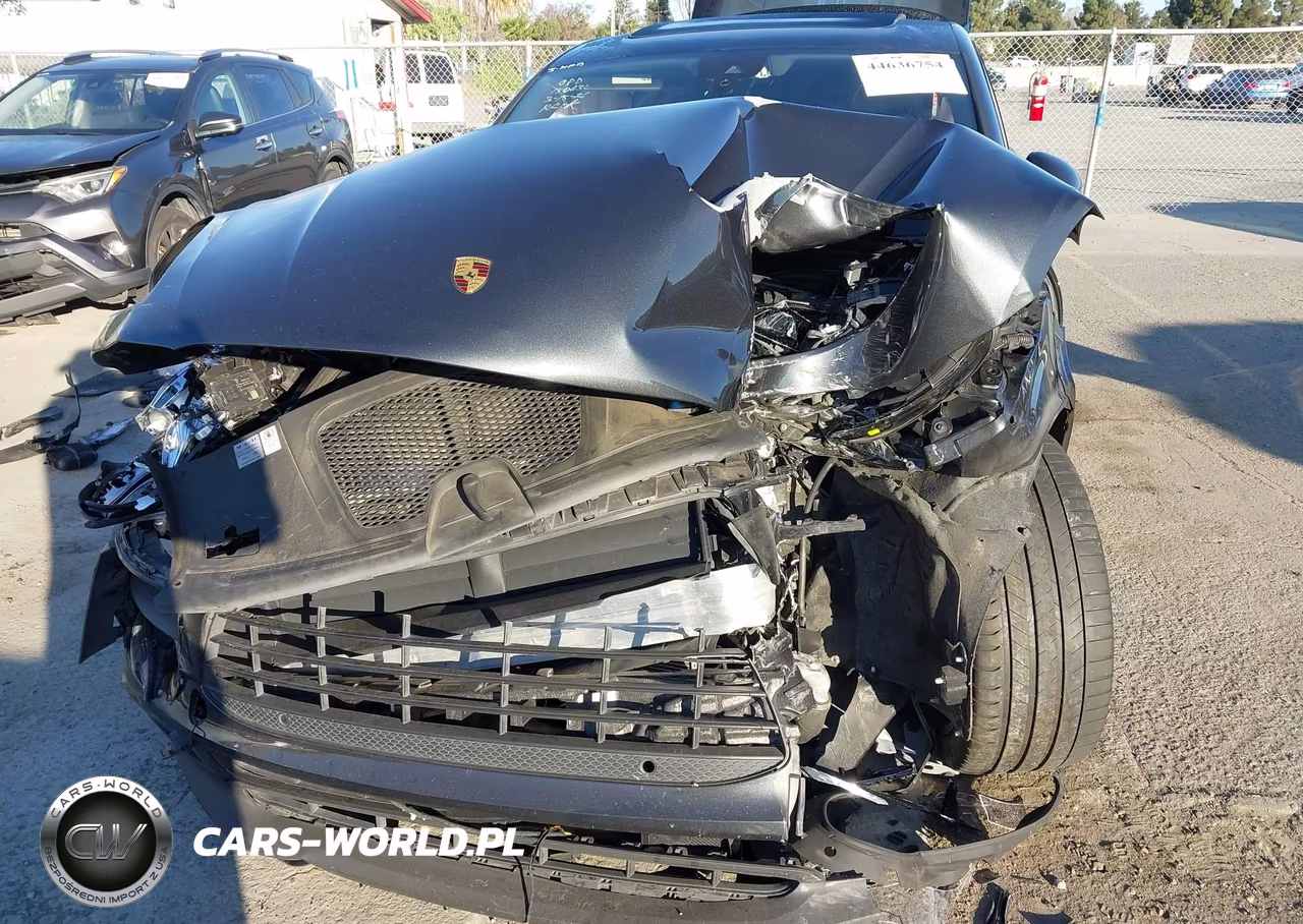 2020 Porsche Macan VIN:WP1AA2A59LLB14118 - 6