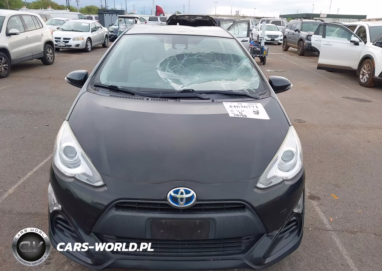 2017 Toyota Prius C One VIN:JTDKDTB33H1598435 - 6