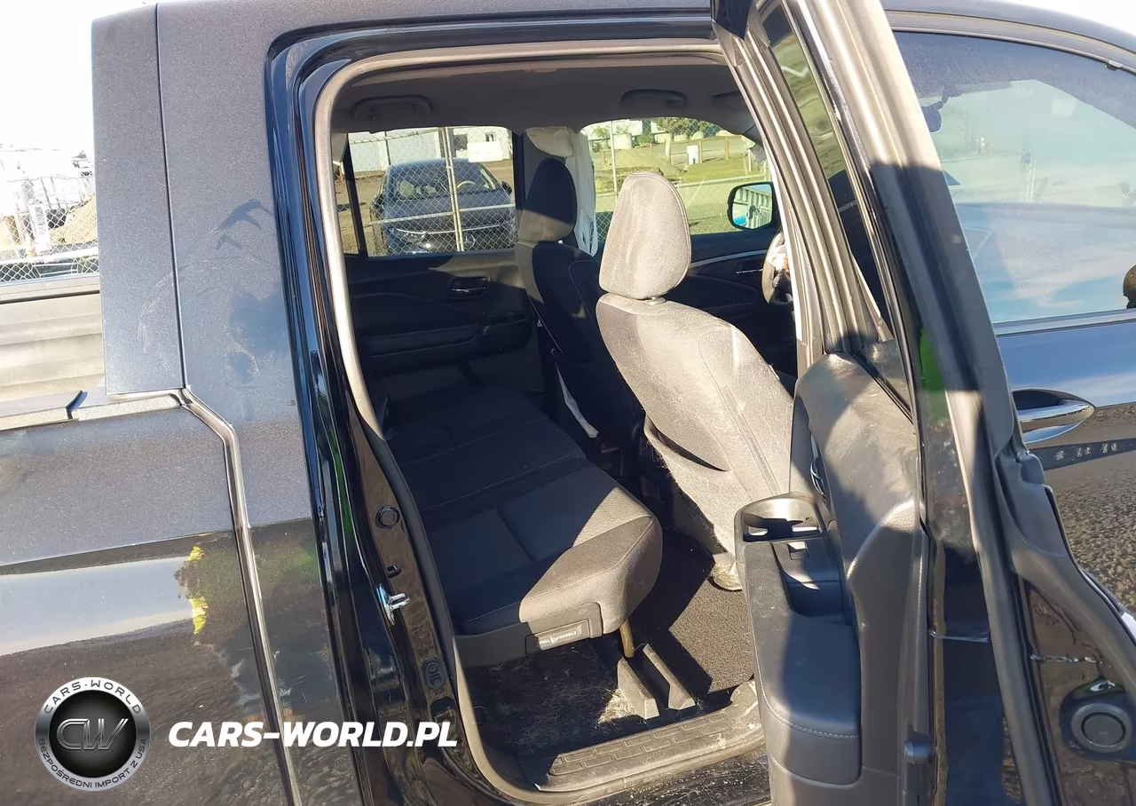 2017 Honda Ridgeline Sport VIN:5FPYK3F10HB019022 - 8
