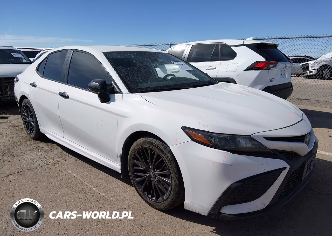 2021 Toyota Camry Se Nightshade Edition