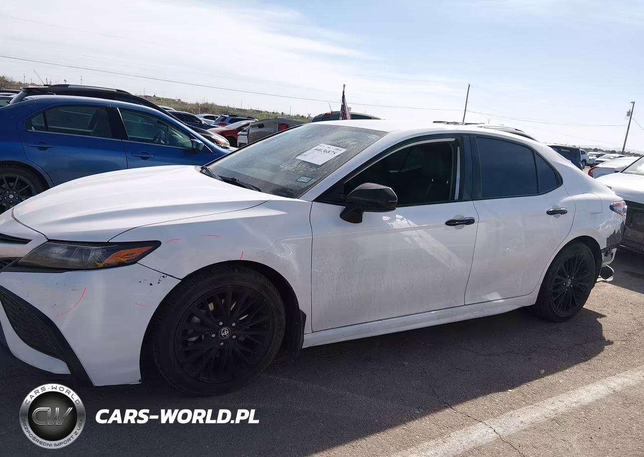 2021 Toyota Camry Se Nightshade Edition VIN:4T1G11AK0MU453353 - 14