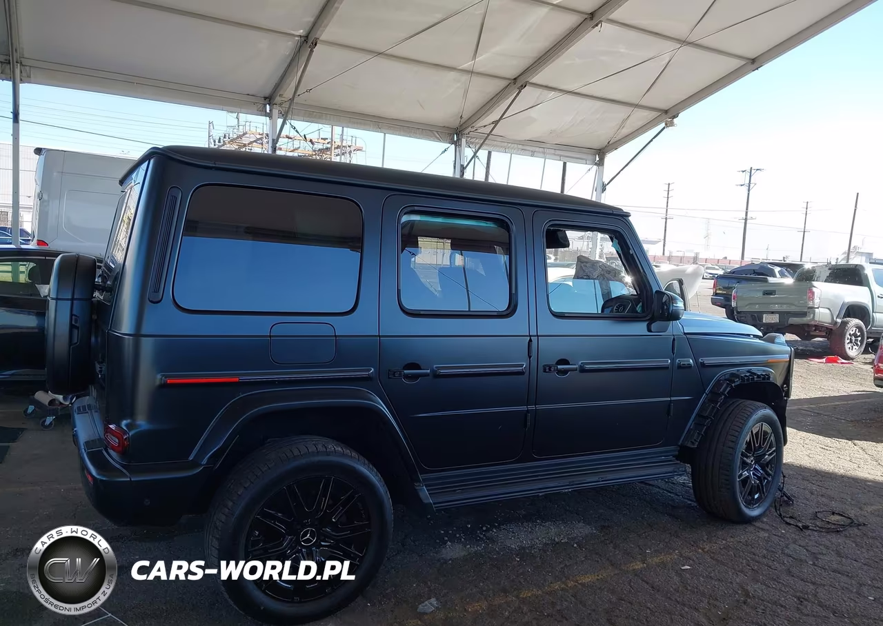 2026 Mercedes-Benz G 580 With Eq Technology VIN:W1NWM0AB7TX071182 - 13