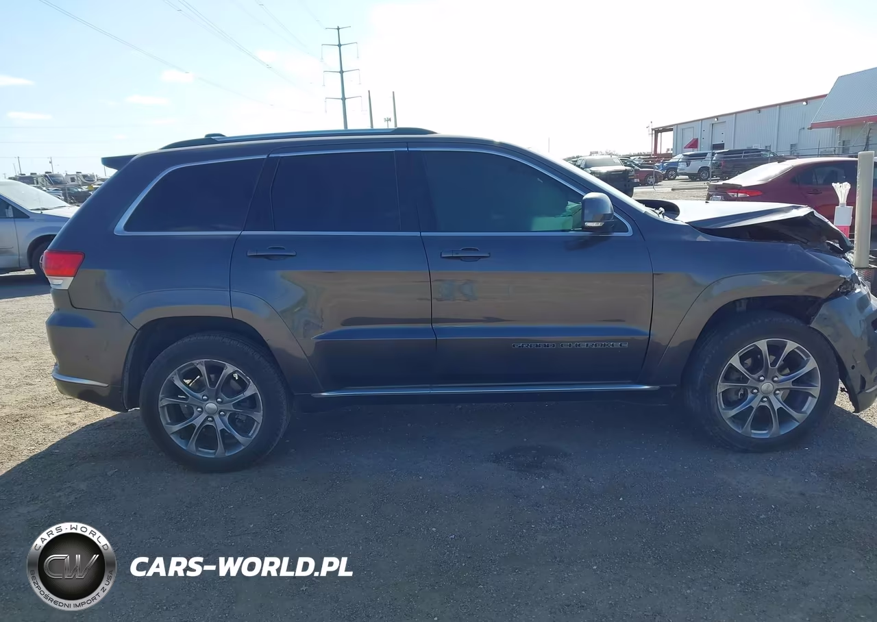 2019 Jeep Grand Cherokee Summit 4X4 VIN:1C4RJFJG8KC768071 - 13