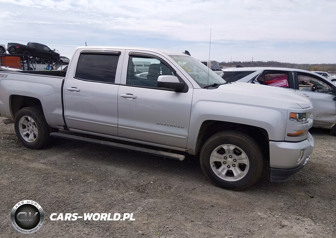2018 Chevrolet Silverado 1500 2Lt VIN:3GCUKRECXJG603005 - 14