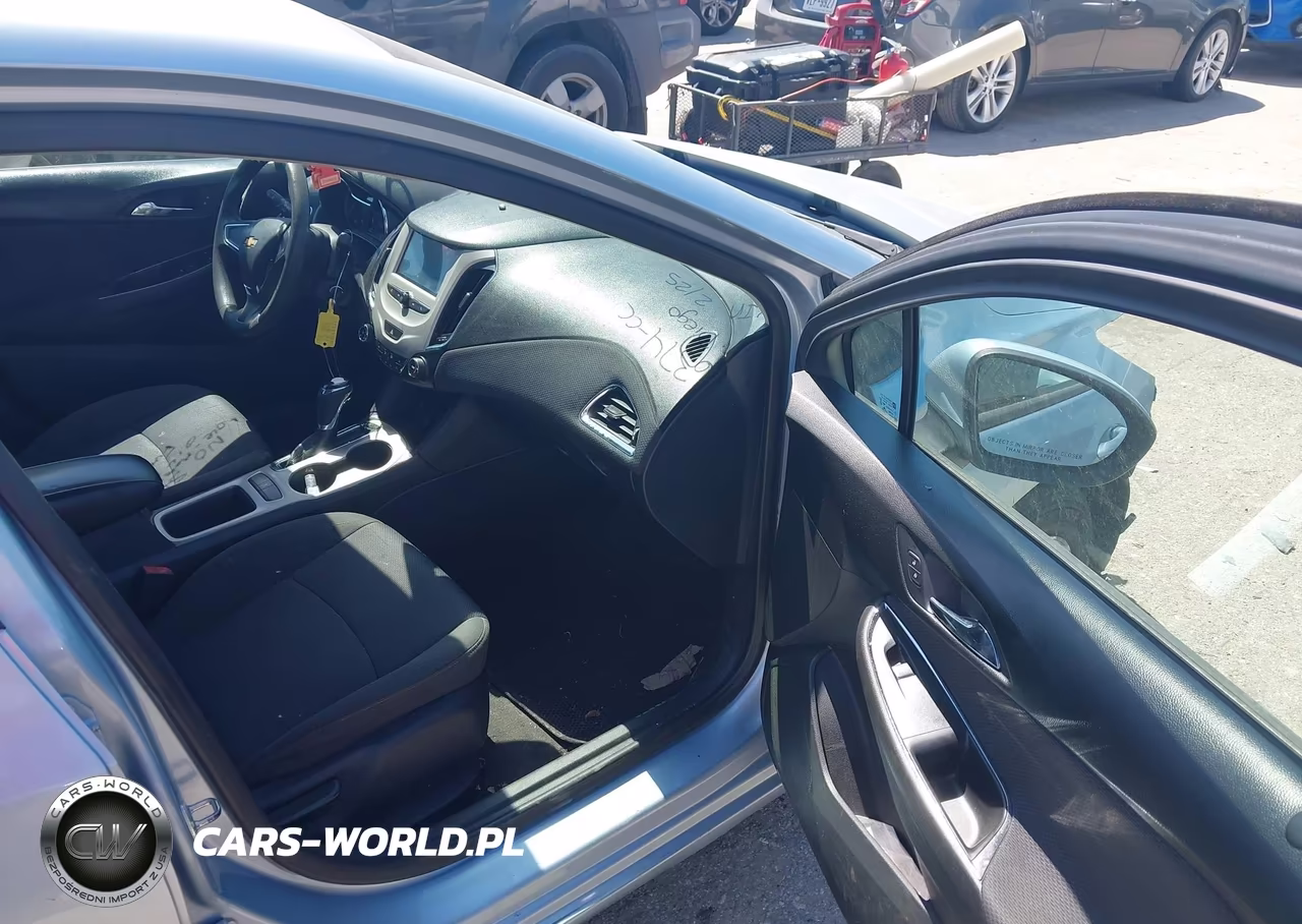 2018 Chevrolet Cruze Ls Auto VIN:1G1BC5SM0J7143156 - 5