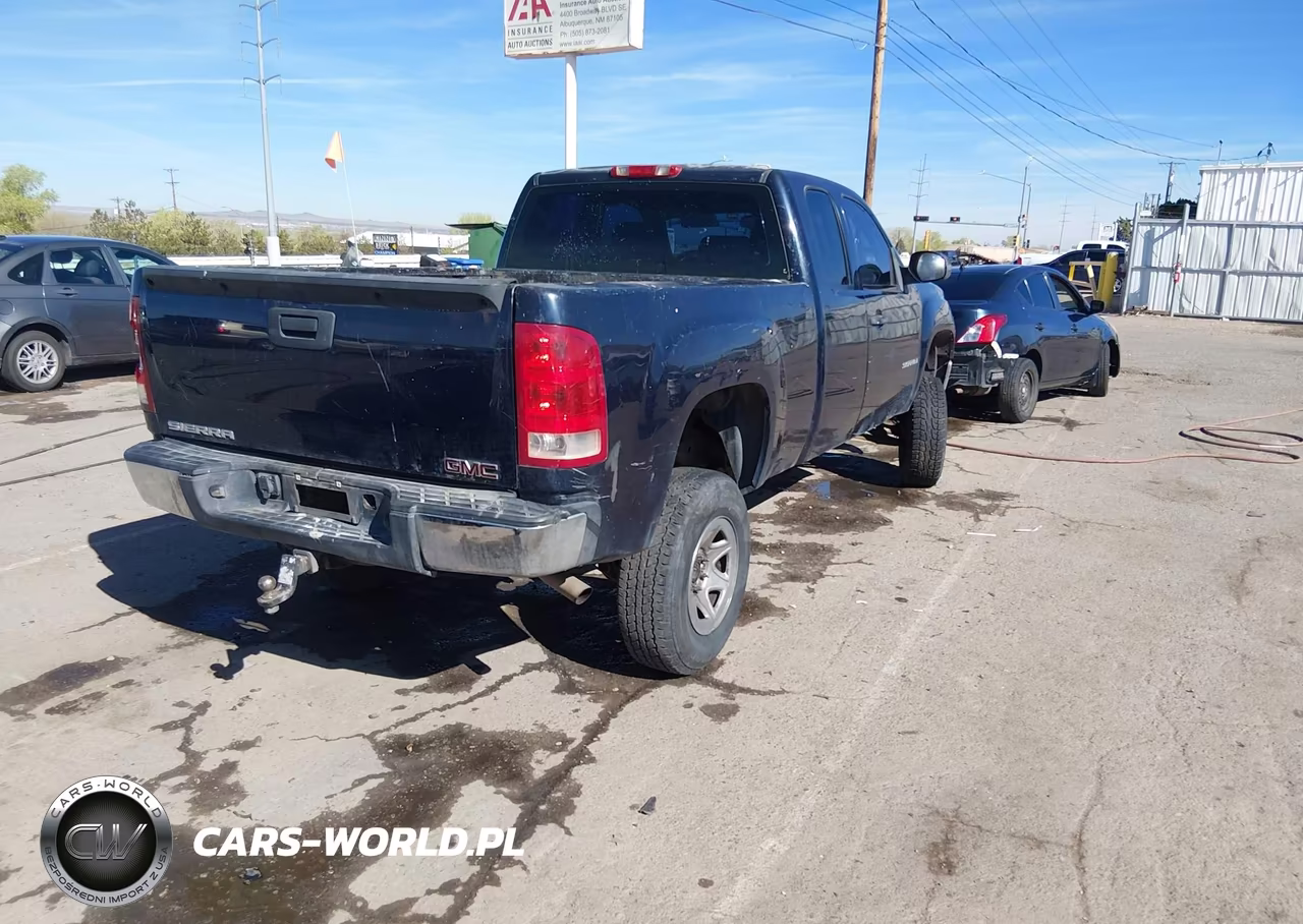 2008 GMC Sierra 1500 Work Truck VIN:1GTEK19C18Z201755 - 4