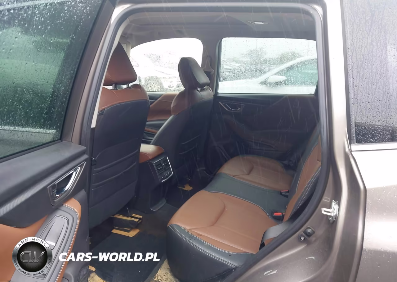 2022 Subaru Forester Touring VIN:JF2SKARC7NH506876 - 5
