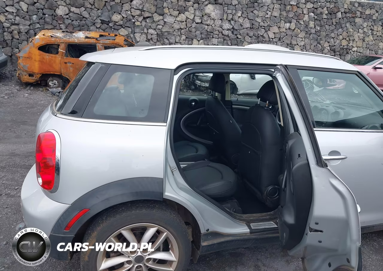 2011 Mini Cooper Countryman VIN:WMWZB3C54BWH94530 - 8