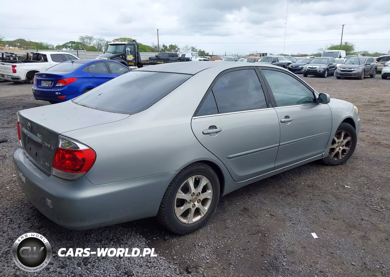 2005 Toyota Camry Le V6-Xle V6 VIN:JTDBF30K350160892 - 4