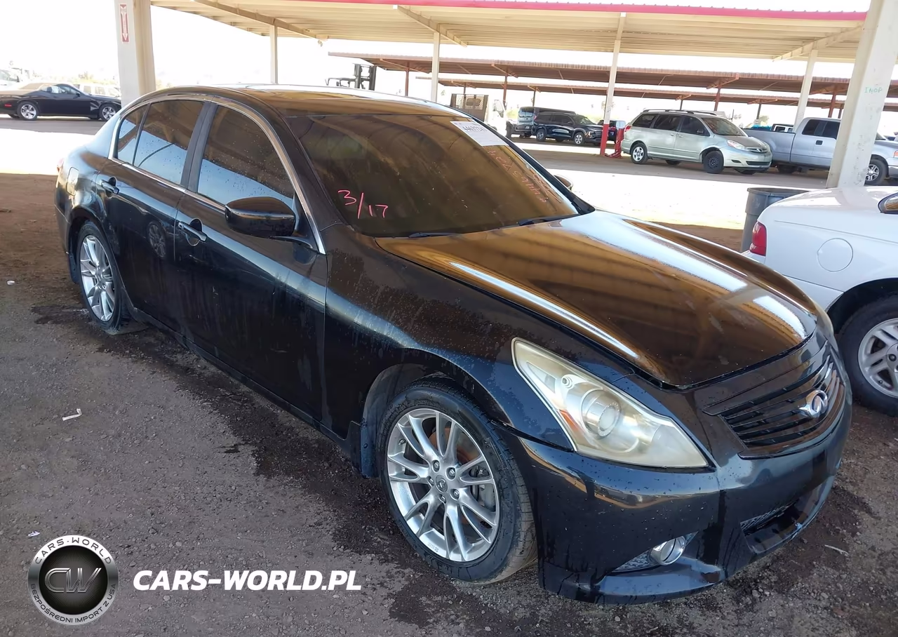 2013 Infiniti G37 Journey