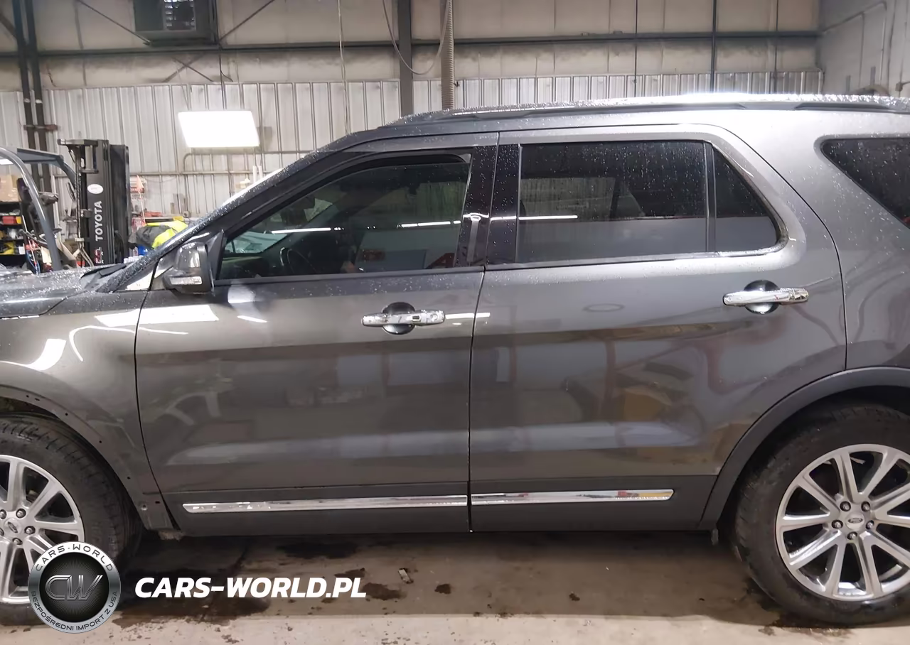 2017 Ford Explorer Limited VIN:1FM5K8F8XHGC92069 - 14