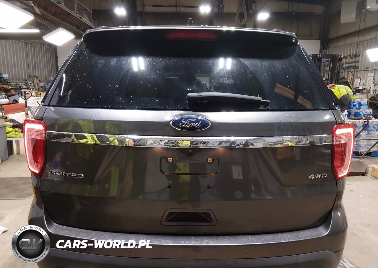 2017 Ford Explorer Limited VIN:1FM5K8F8XHGC92069 - 16