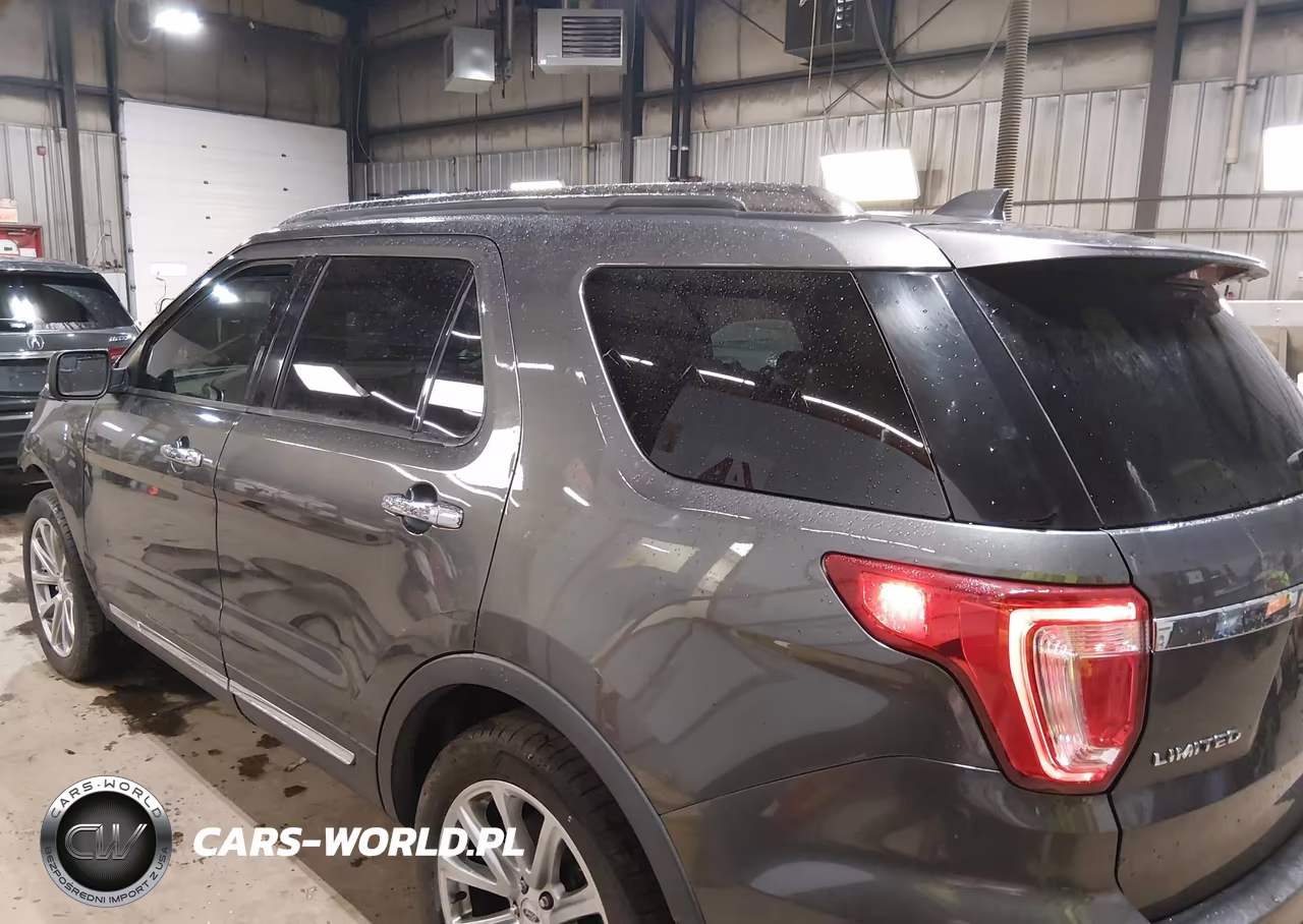 2017 Ford Explorer Limited VIN:1FM5K8F8XHGC92069 - 3