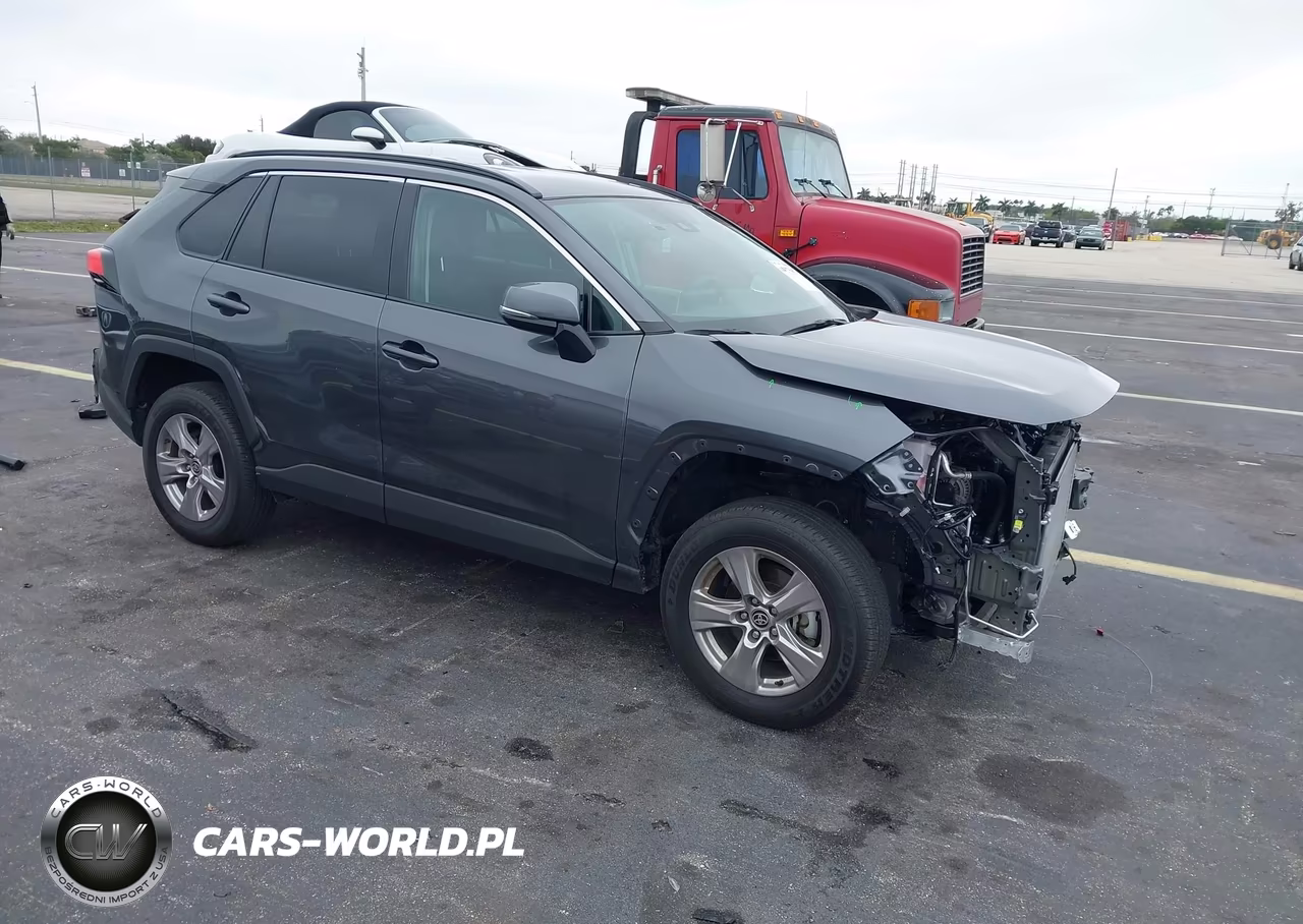2025 Toyota Rav4 Xle