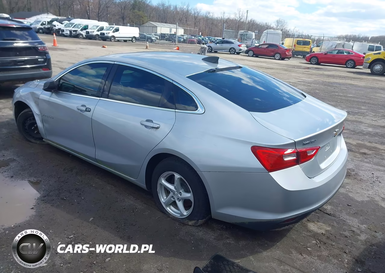 2016 Chevrolet Malibu Ls VIN:1G1ZB5ST2GF278565 - 3