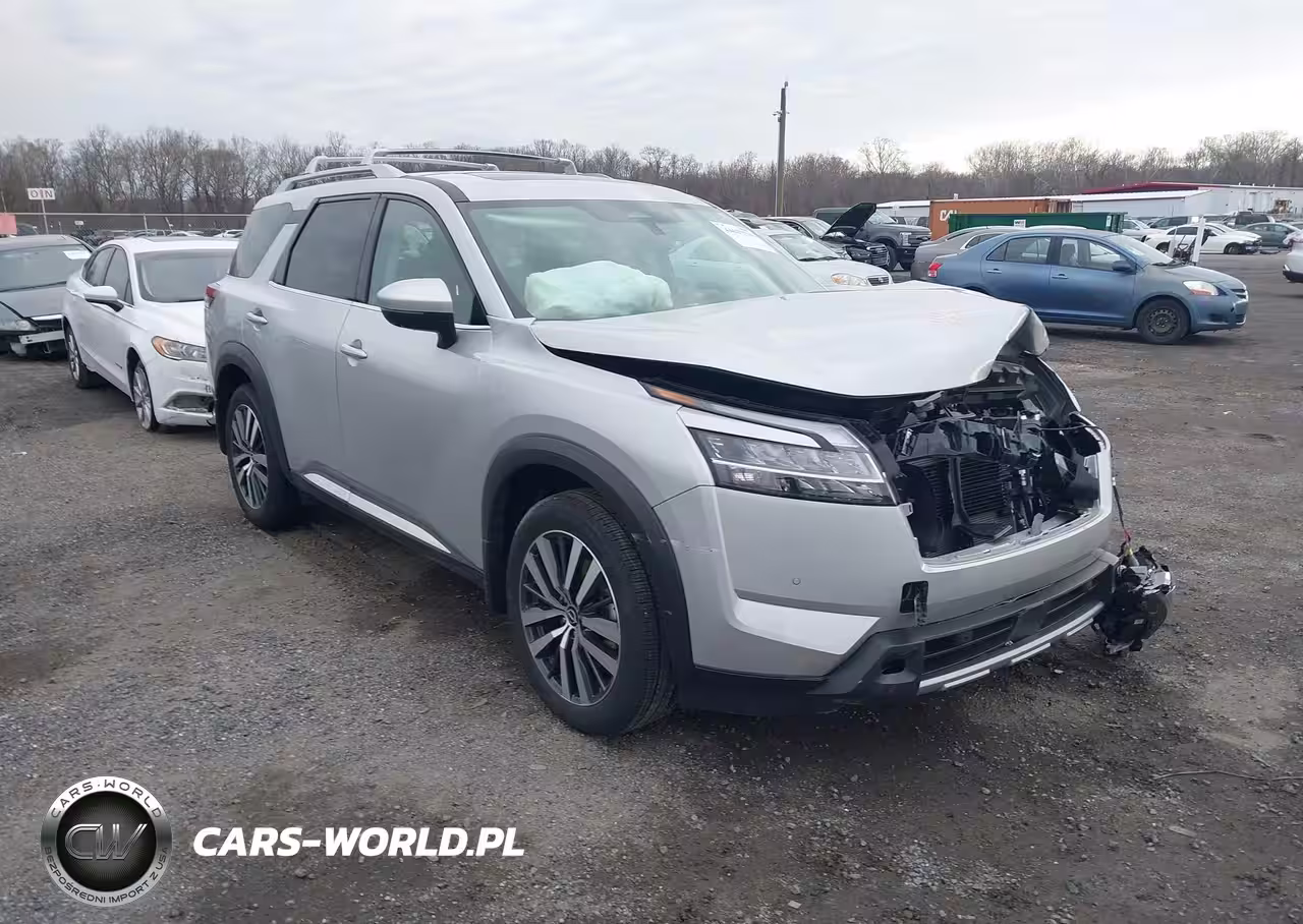 2022 Nissan Pathfinder Platinum 4Wd