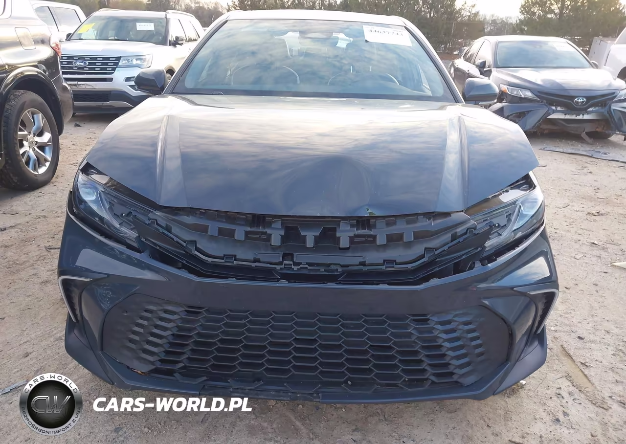 2025 Toyota Camry Se VIN:4T1DAACK0SU164549 - 12
