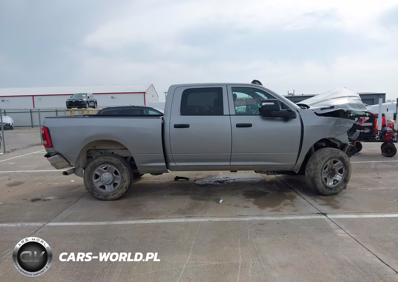 2023 Ram 2500 Tradesman 4X4 6'4 Box VIN:3C6UR5CJ5PG591481 - 13