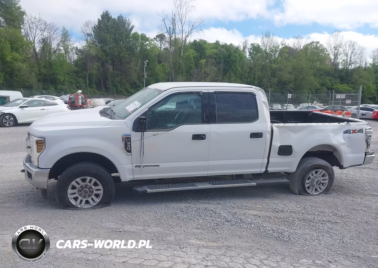 2017 Ford F350 Super Duty VIN:1FT8W3BT4HEF32232 - 18