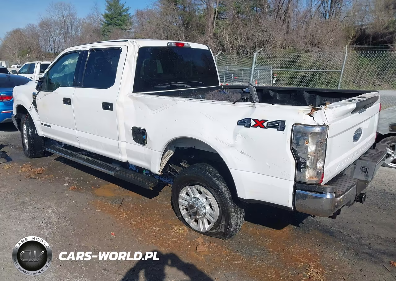 2017 Ford F350 Super Duty VIN:1FT8W3BT4HEF32232 - 4