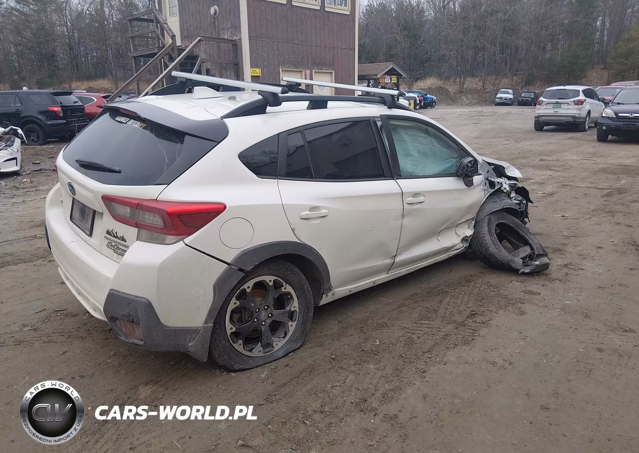 2023 Subaru Crosstrek Premium VIN:JF2GTAEC8PH261095 - 4