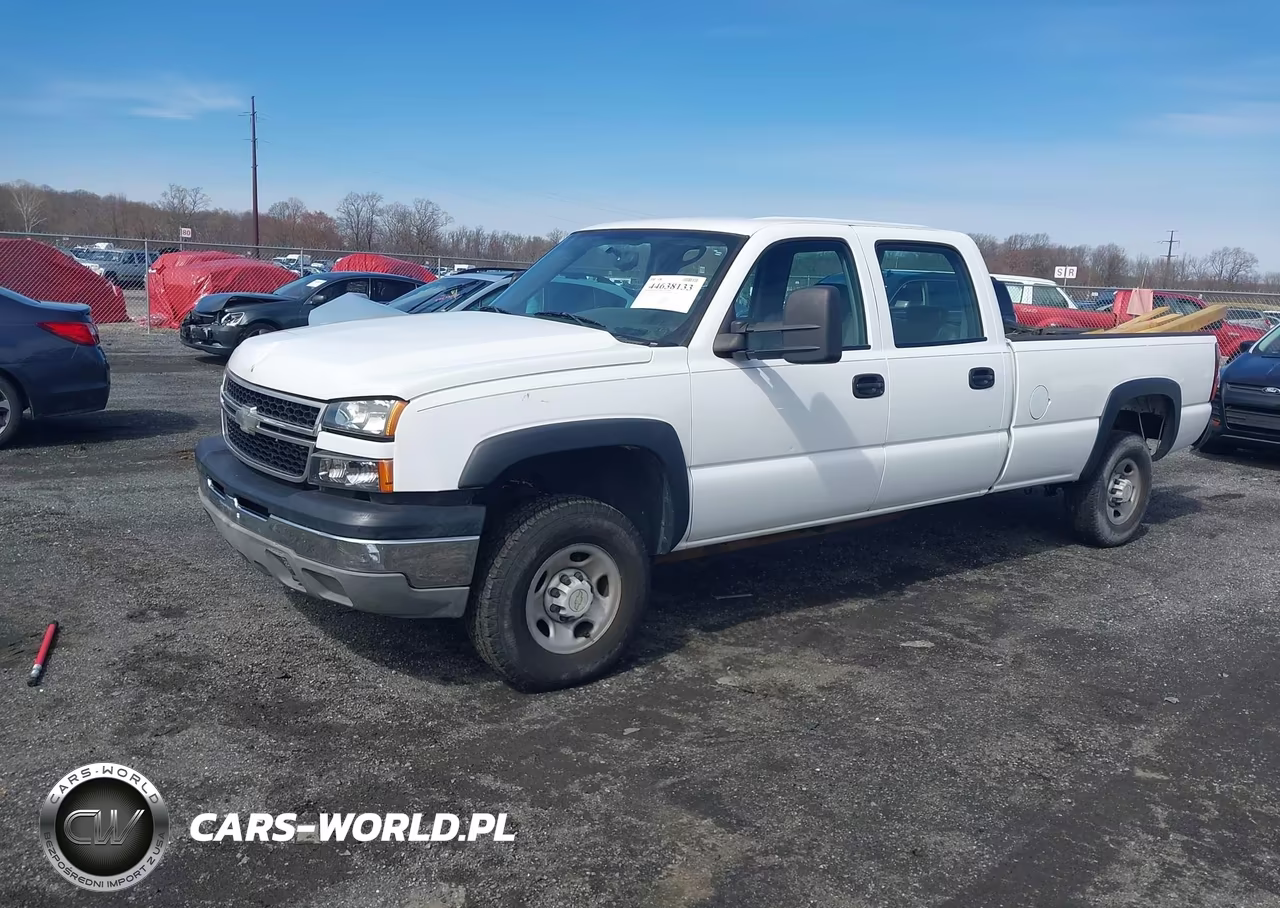 2007 Chevrolet Silverado 2500Hd Classic Work Truck VIN:1GCHC23U27F111435 - 2