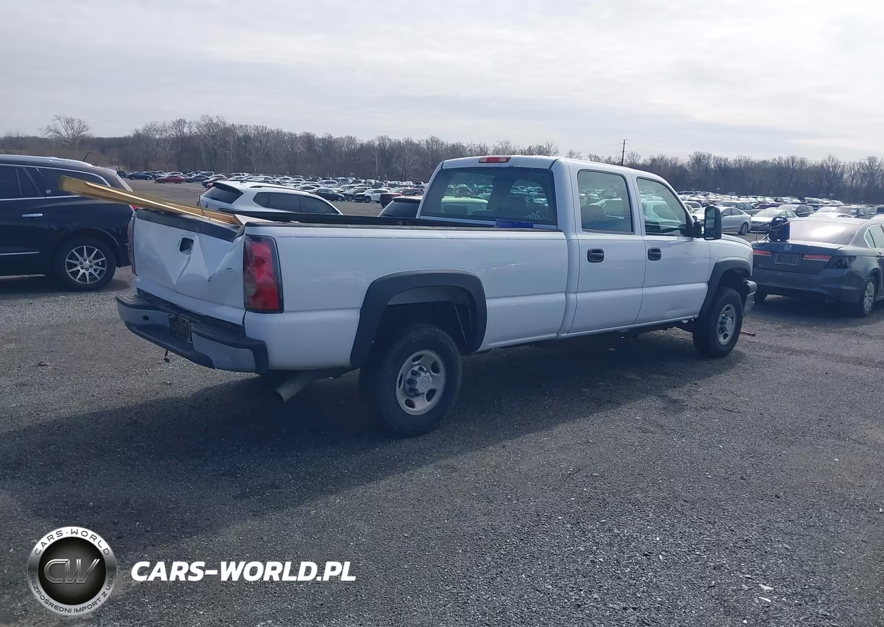 2007 Chevrolet Silverado 2500Hd Classic Work Truck VIN:1GCHC23U27F111435 - 4