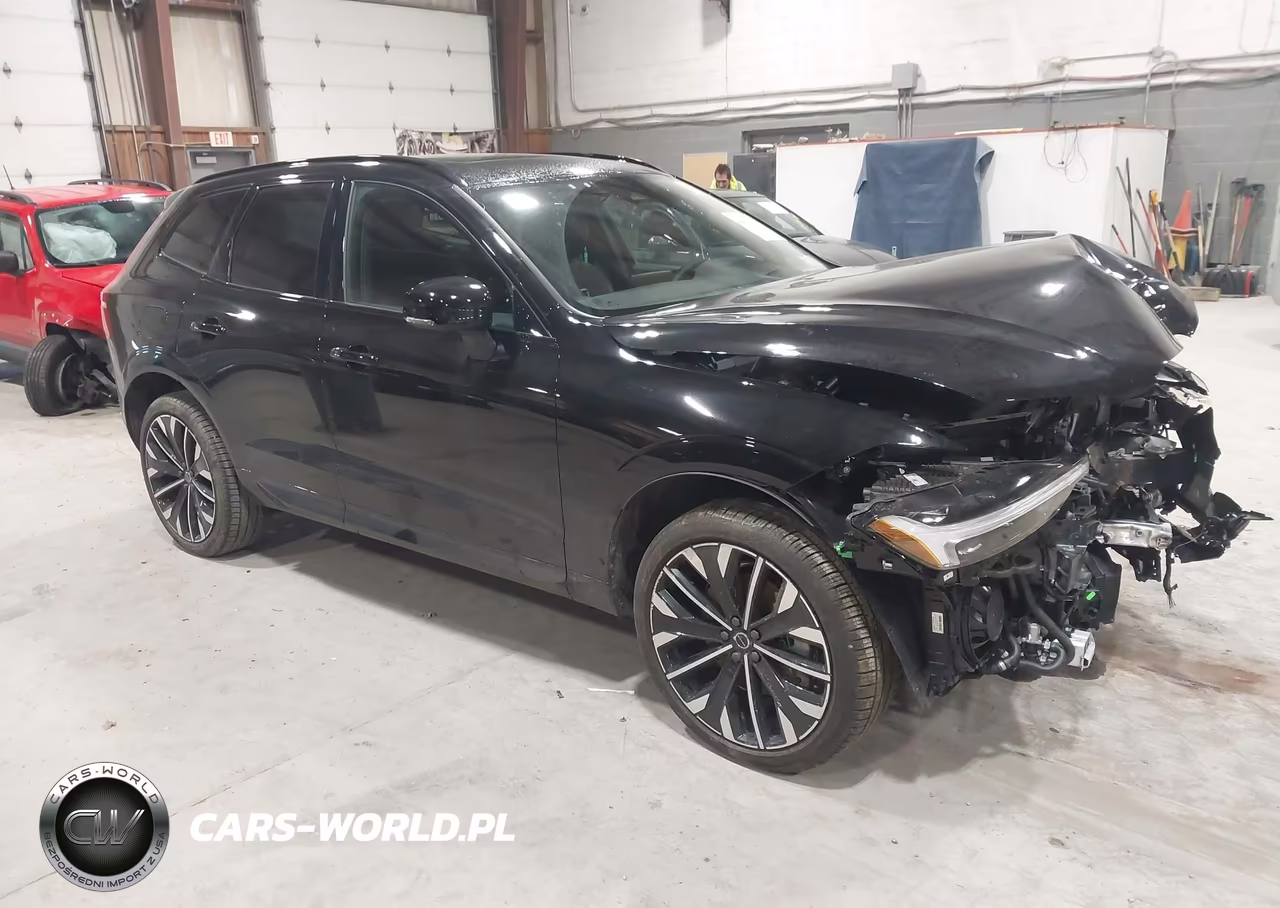 2026 Volvo Xc60 Plug-In Hybrid Ultra, T8 Awd Electric-Gasoline, Dark