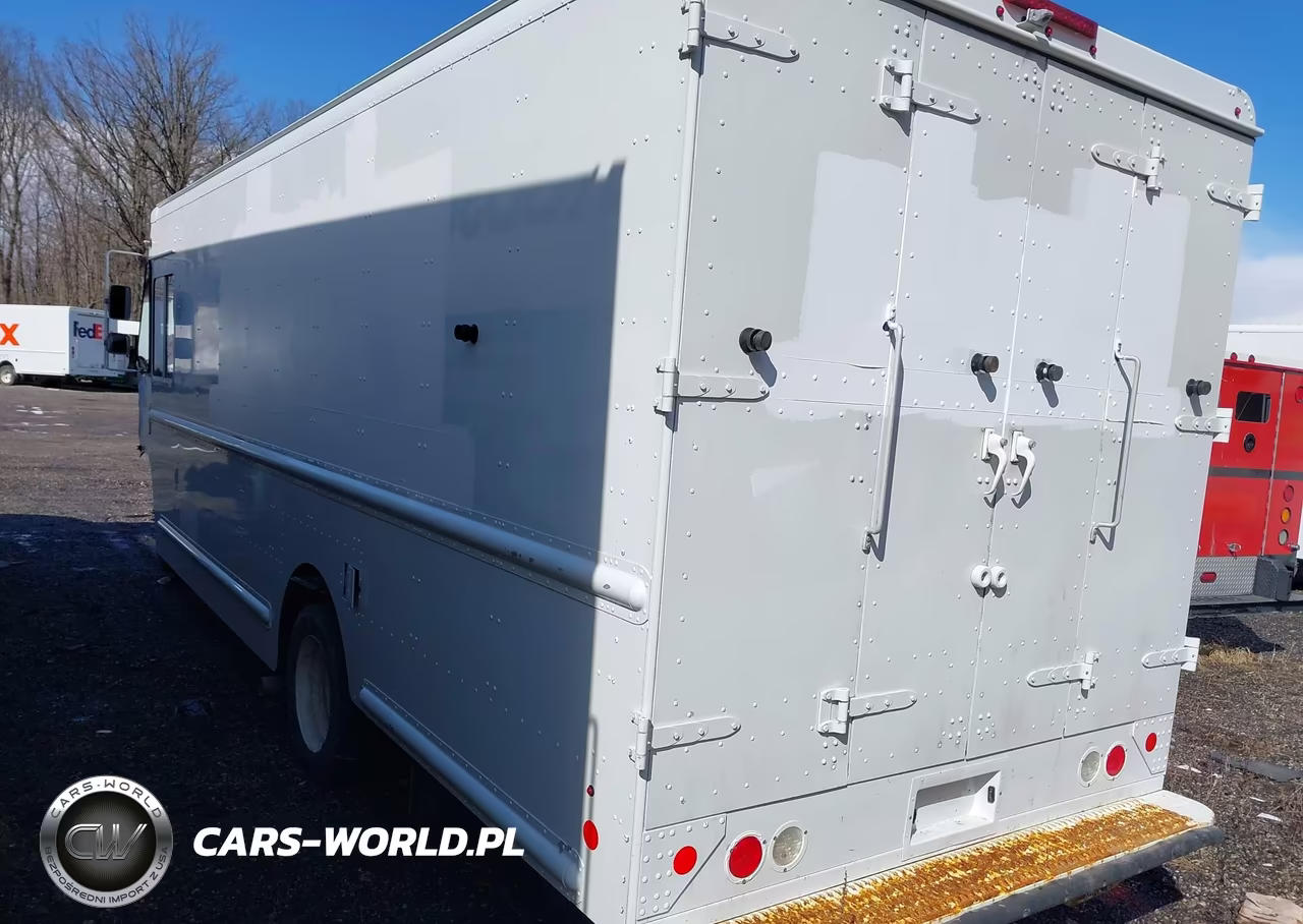 2022 Ford F-59 Commercial Stripped VIN:1F65F5KN3N0A10672 - 3