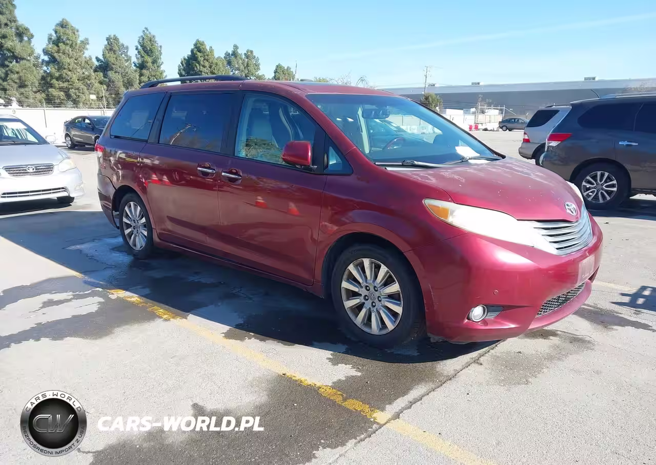 2011 Toyota Sienna Limited V6