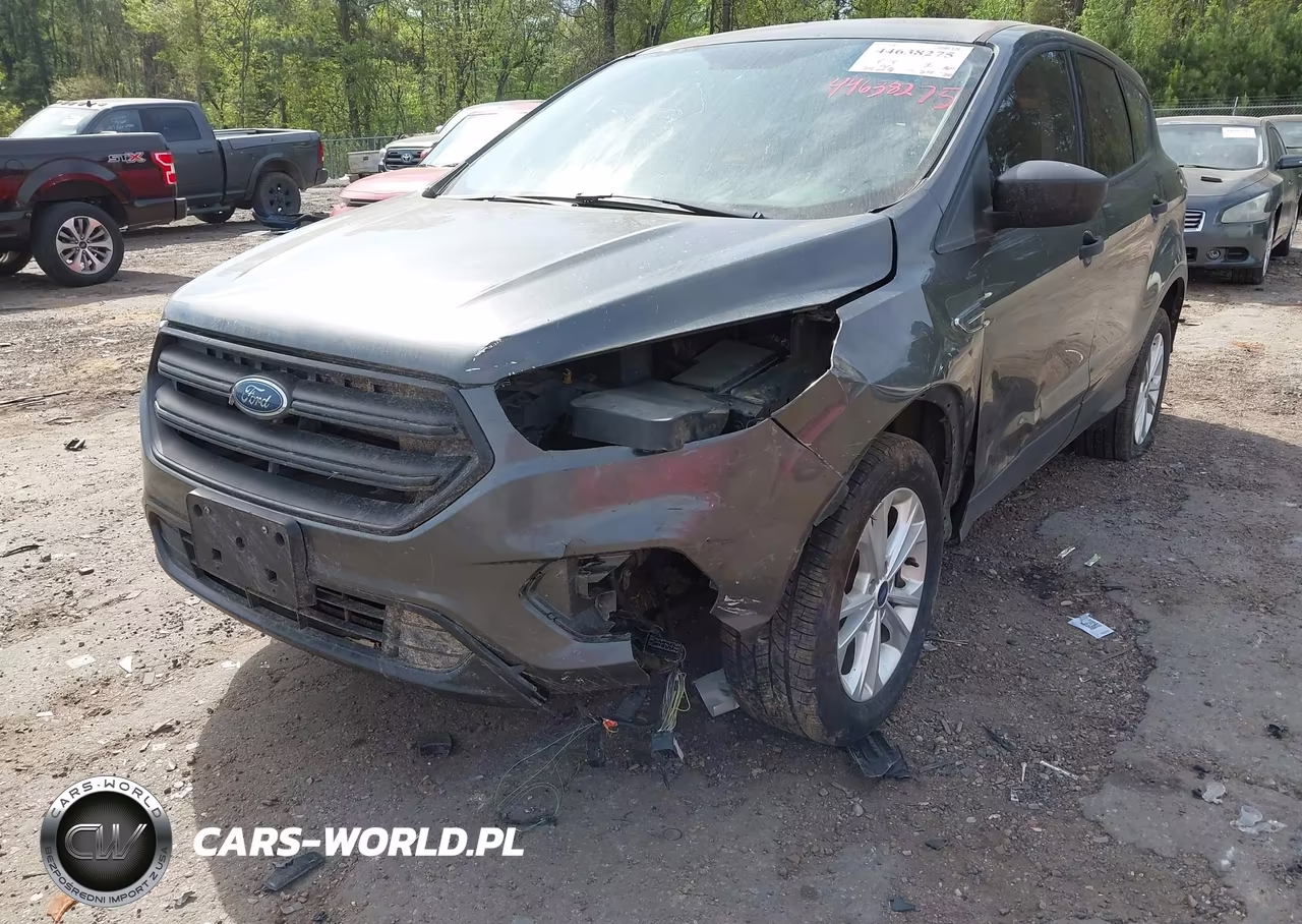 2017 Ford Escape S VIN:1FMCU0F7XHUB02282 - 6