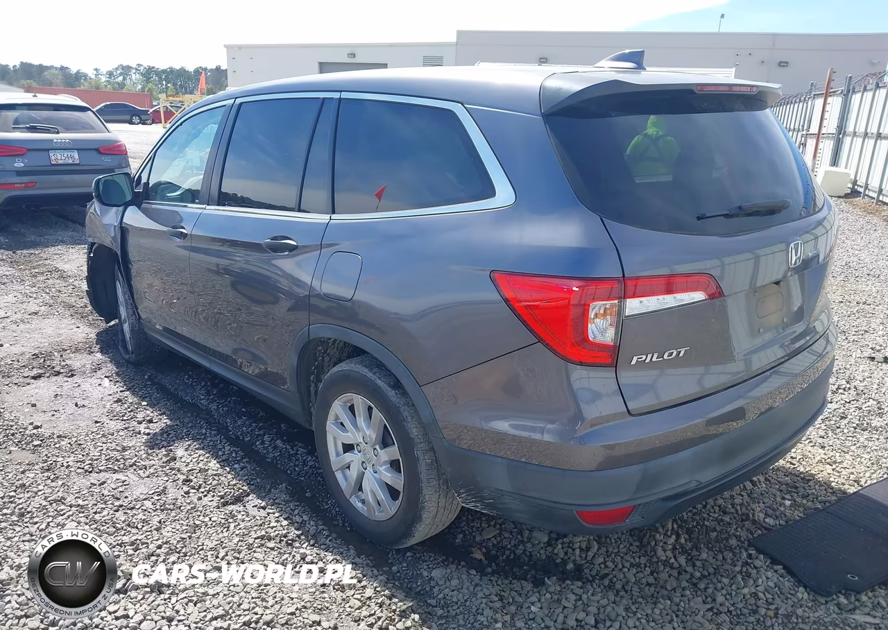 2019 Honda Pilot Lx VIN:5FNYF5H15KB032152 - 3
