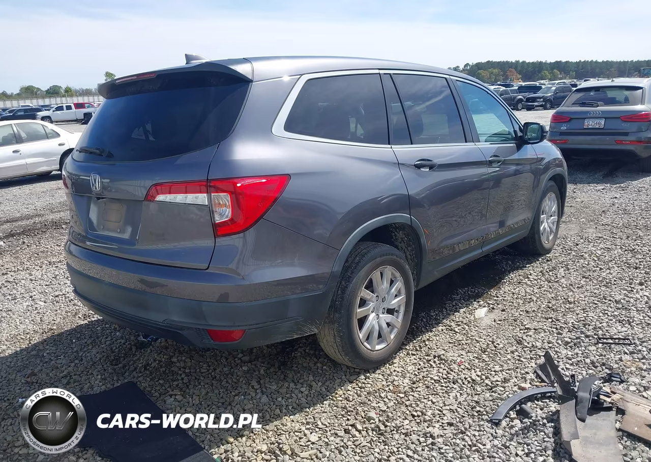 2019 Honda Pilot Lx VIN:5FNYF5H15KB032152 - 4