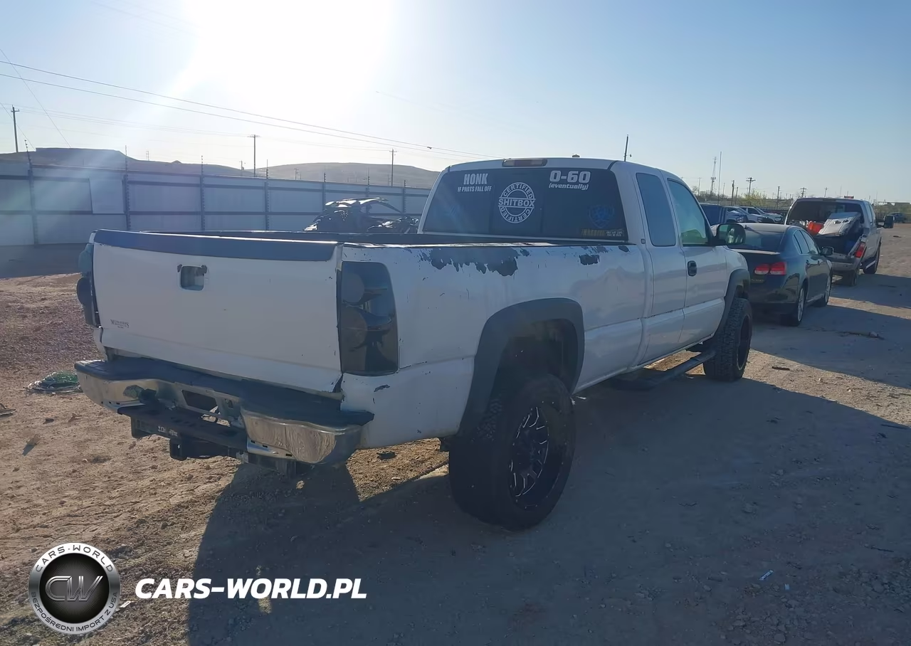 2001 Chevrolet Silverado 2500Hd VIN:1GCHC29U51E125558 - 4