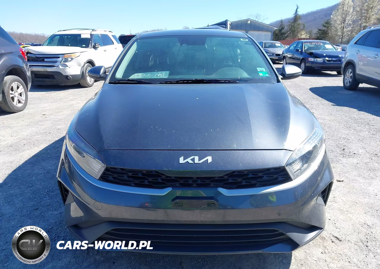 2024 Kia Forte Lxs VIN:3KPF24AD0RE744988 - 13
