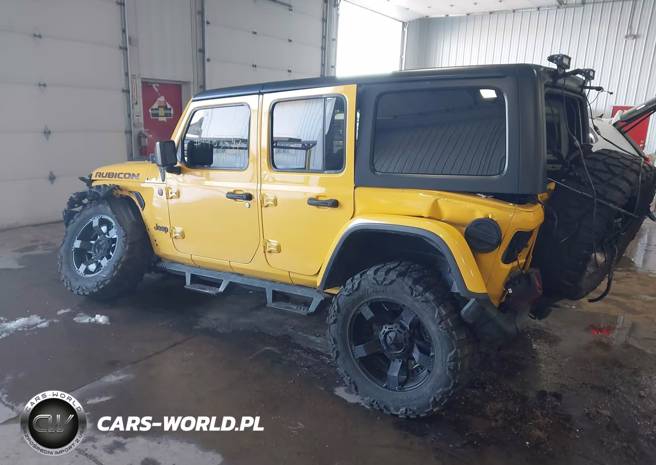 2019 Jeep Wrangler Unlimited Rubicon 4X4 VIN:1C4HJXFG2KW611192 - 3