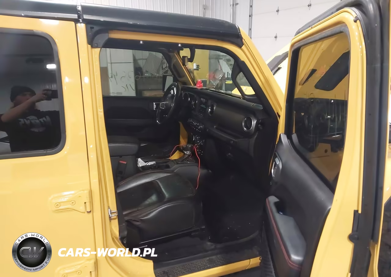 2019 Jeep Wrangler Unlimited Rubicon 4X4 VIN:1C4HJXFG2KW611192 - 5