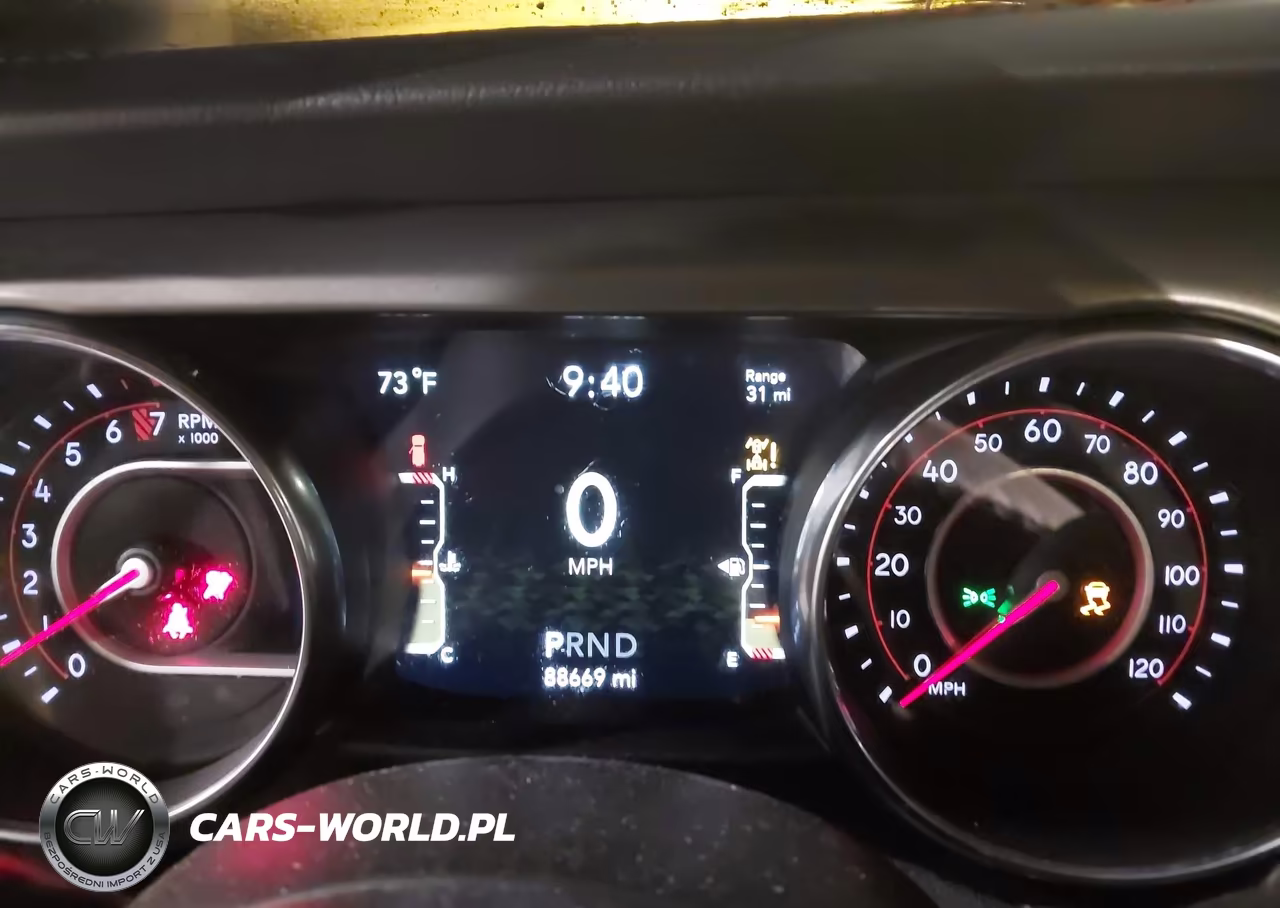 2019 Jeep Wrangler Unlimited Rubicon 4X4 VIN:1C4HJXFG2KW611192 - 7